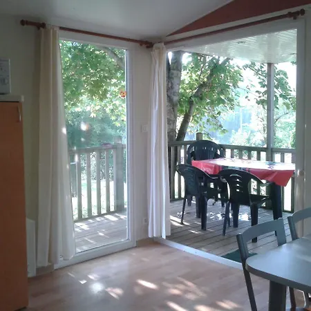 Le Roc Qui Parle Nant