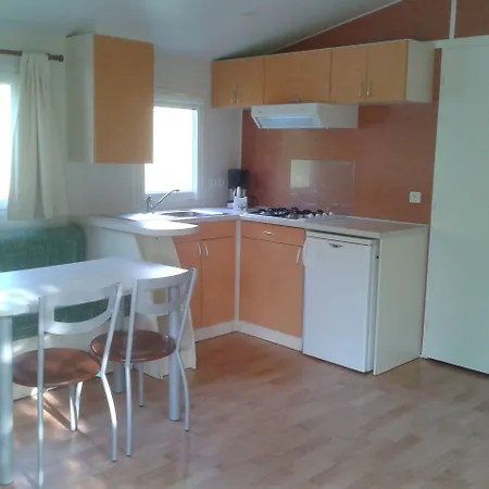 Le Roc Qui Parle Hotel 3*