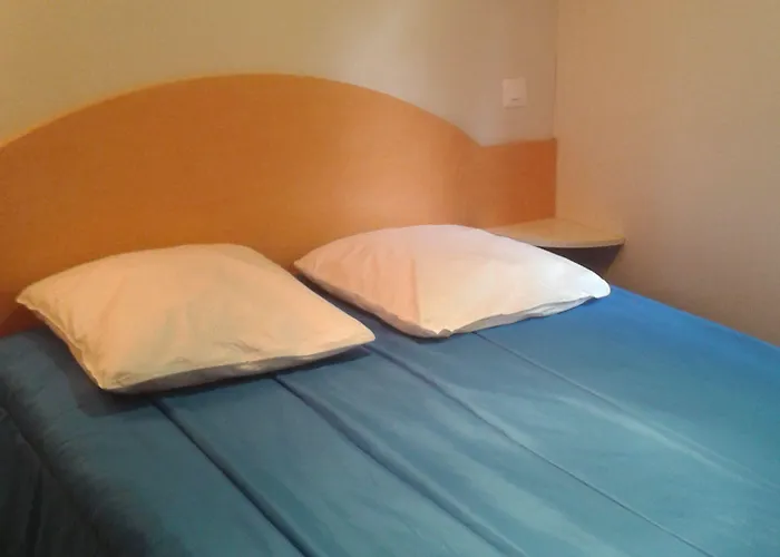 Le Roc Qui Parle 3* Nant