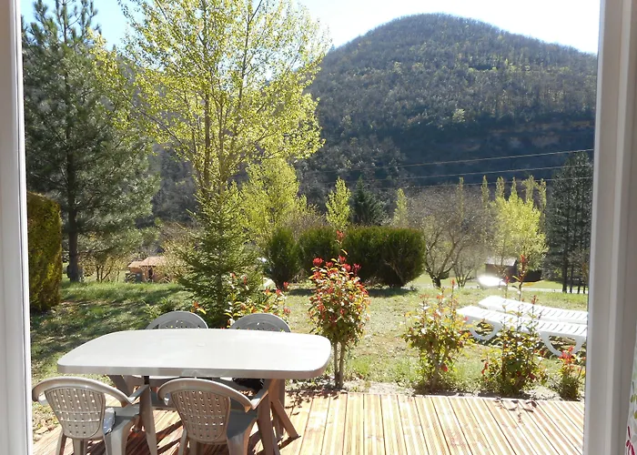 Le Roc Qui Parle ホテル 3*