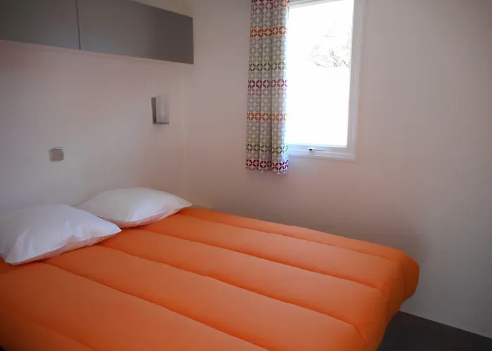 Le Roc Qui Parle 3* Nant