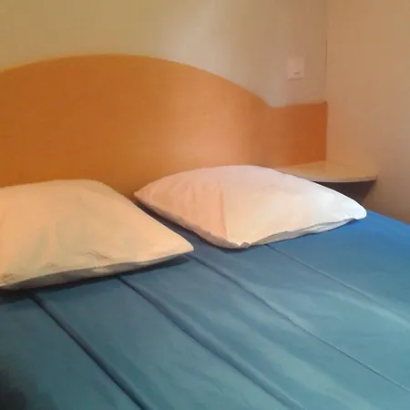 Le Roc Qui Parle 3* Nant