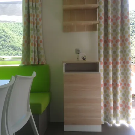 Le Roc Qui Parle 3* Nant